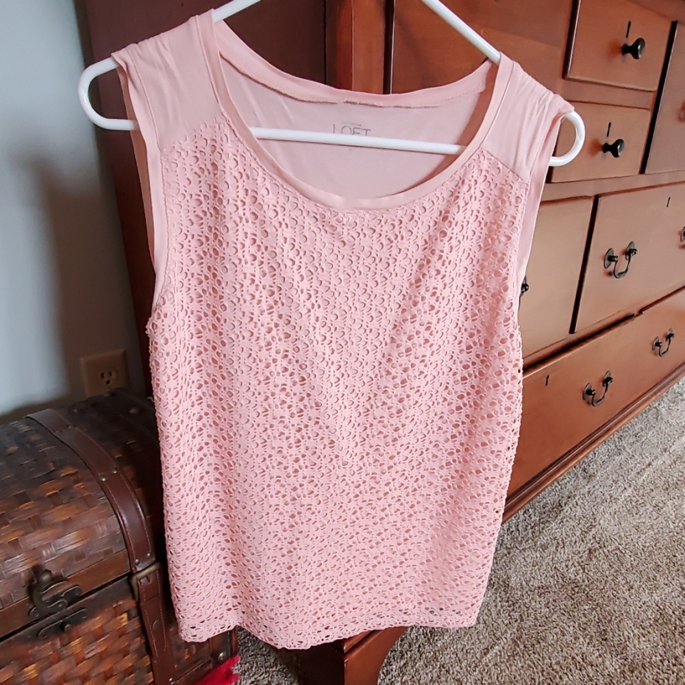 Ann Taylor eyelet Tank top